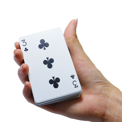comprare Confezionato in tedesco Black Core Paper Poker Deck Casino Game Playing Cards Casino Grade per attività ricreative e regali online manufacture