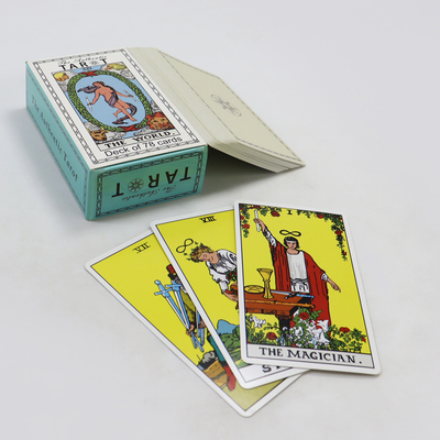 Carte Tarot Oracle personalizzate con Guida in Grid Box CMYK 4 colori Offset Printing
