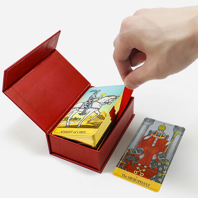 Tarot rosso Carta di Tarot personalizzata Logo di stampa di alta qualità Disegno Tarot cartone oracolo Individuazione Cartone di Tarot personalizzato Deck